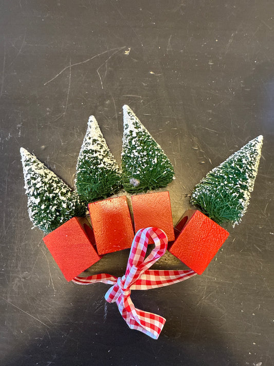 Bottle brush napkin rings set of 4