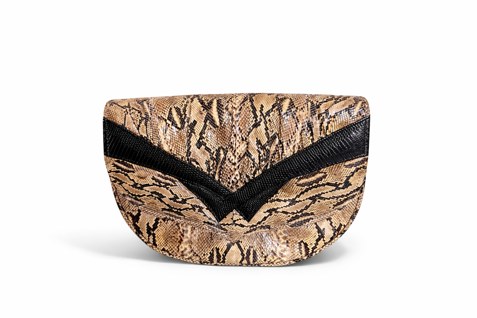 Stunning vintage serpent quarters brand to be found in New York and Paris.

1980s handbag can be used as a clutch or with the button in strap as a Crossbody. Suede interior with one small pocket. 
10" w by 8" H